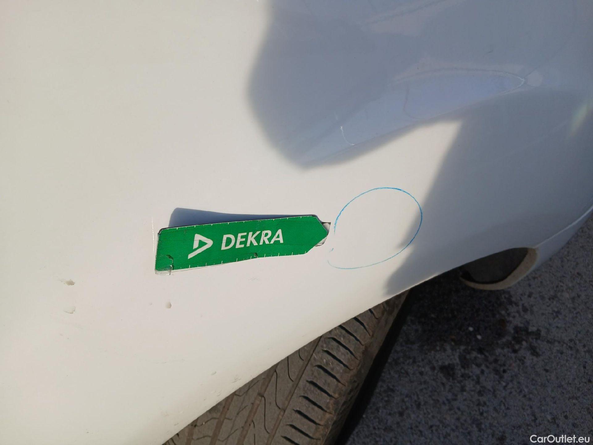  Citroen  Berlingo  Combi Live Edition 1.6 BlueHDi 100CV MT5 E6 #39