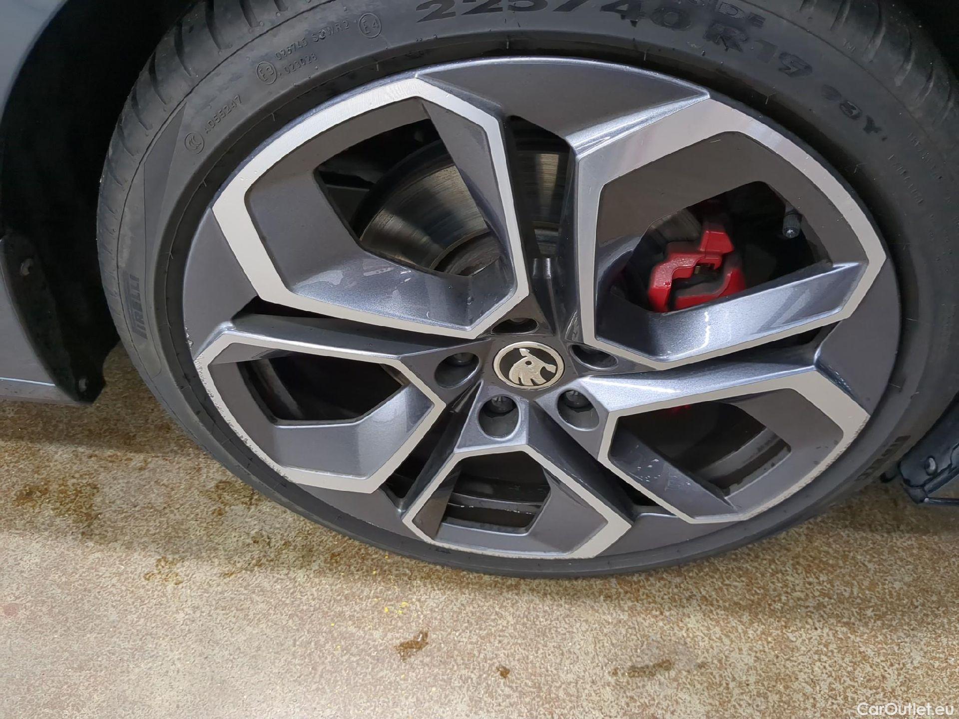  Skoda  Octavia  Berline RS 2.0 TDI 200CV BVA7 E6d #4