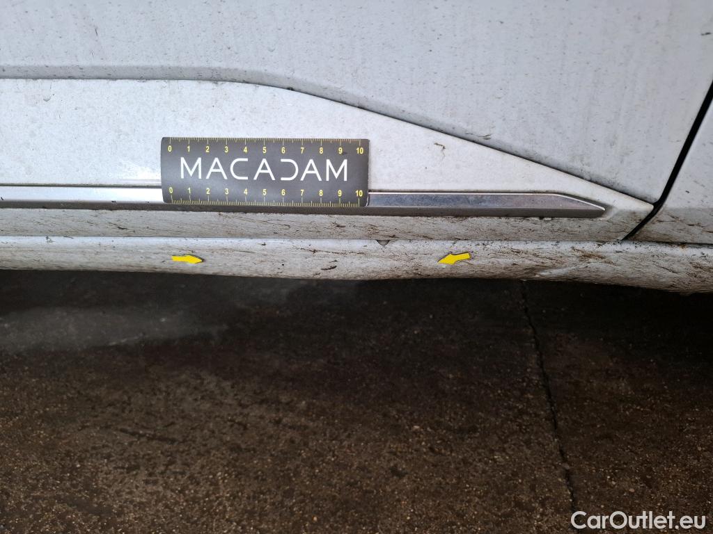  Skoda  Superb SKODA  Combi / 2019 / 5P / Break 1.4 TSI PHEV 218ch DSG6 Laurin & Klement #2