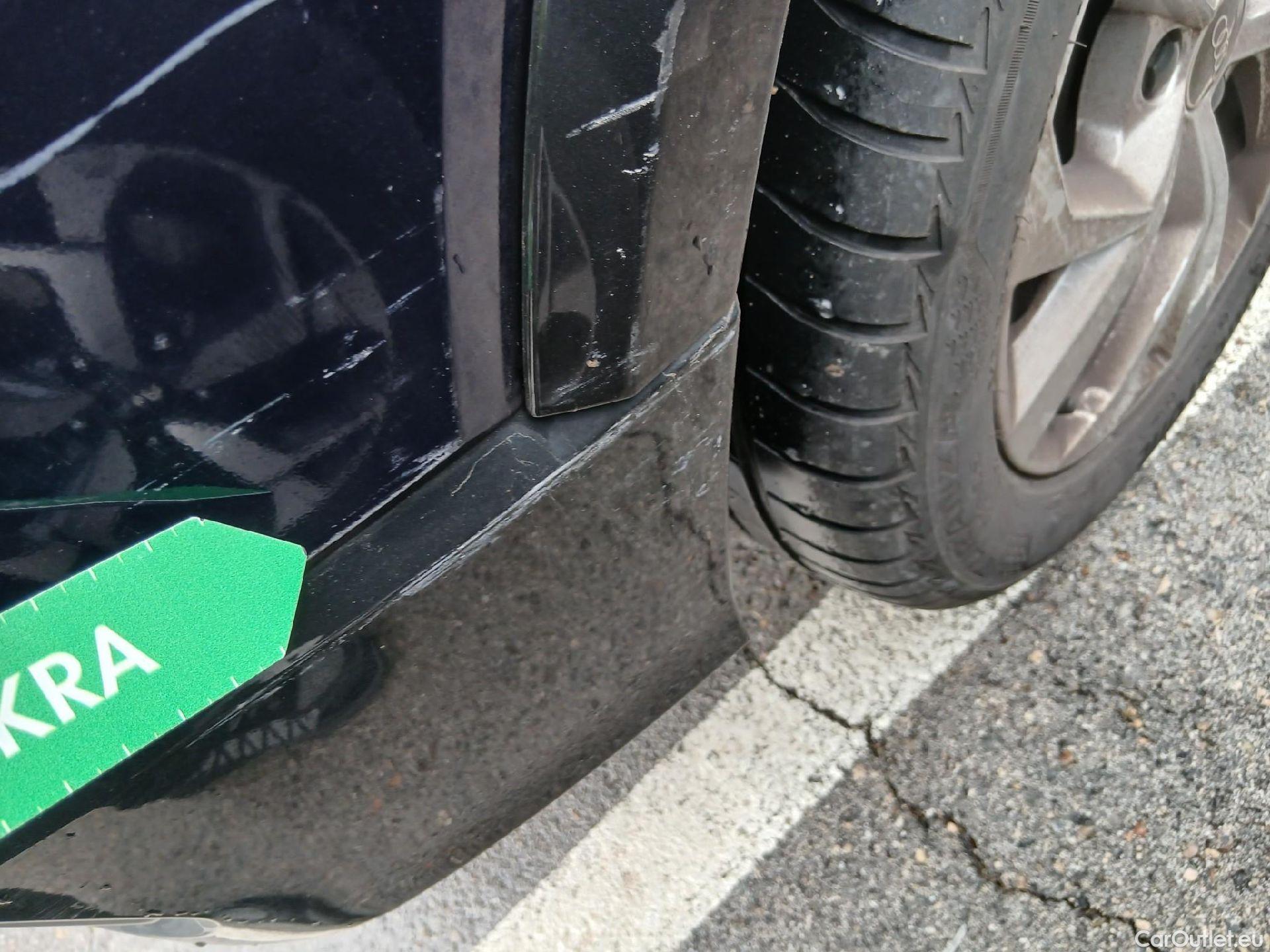  Audi  Q2 AUDI  / 2020 / 5P / todoterreno Advanced 30 TDI 85kW (116CV) #23