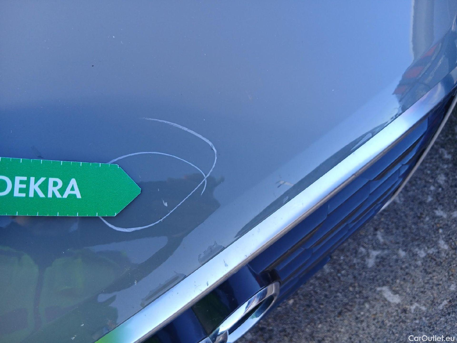  Audi  Q2 AUDI  / 2016 / 5P / todoterreno Design 35 TFSI 110kW (150CV) S tronic #8