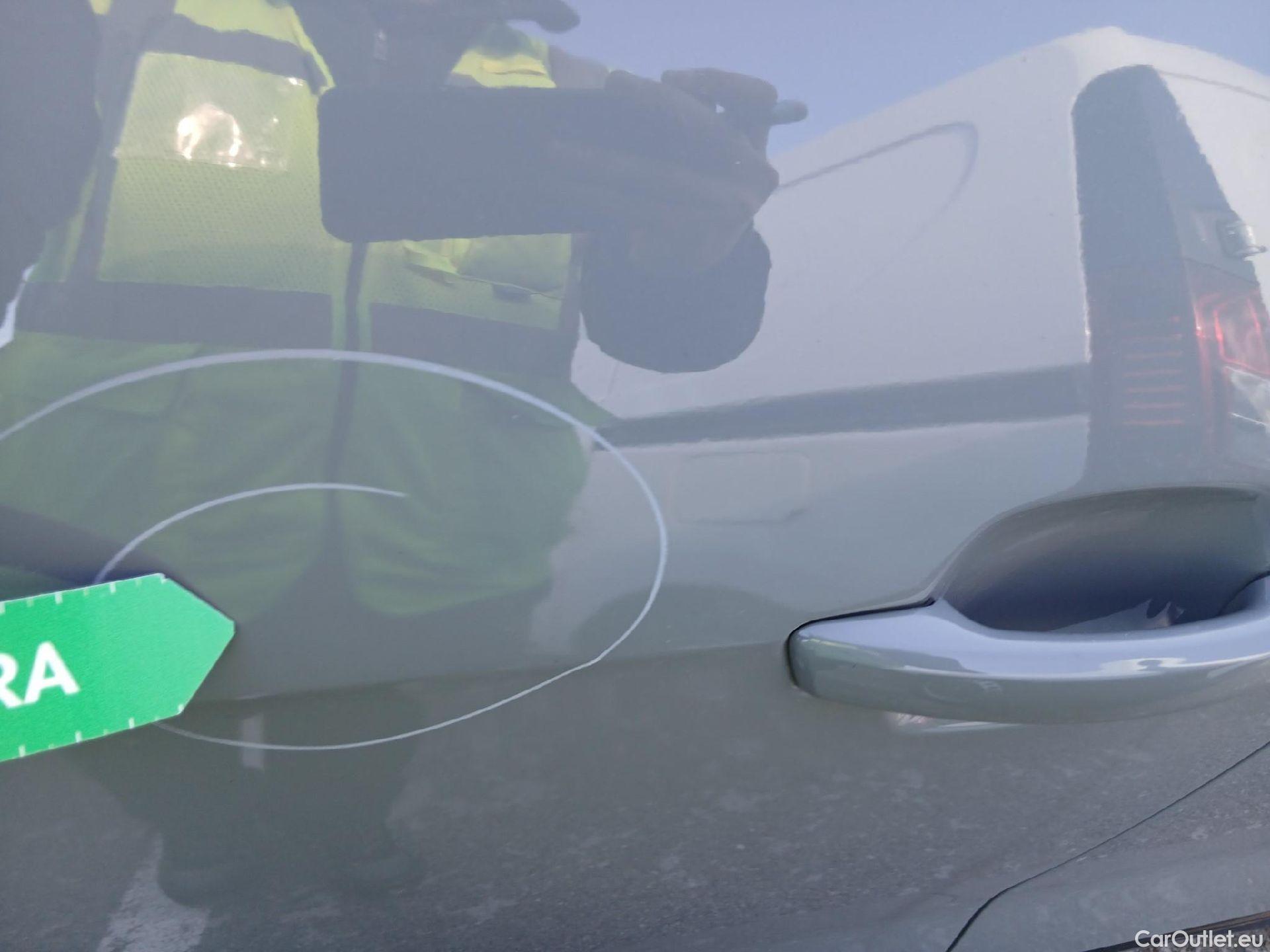  Audi  Q2 AUDI  / 2016 / 5P / todoterreno Design 35 TFSI 110kW (150CV) S tronic #12