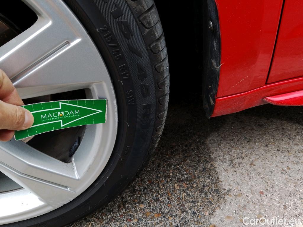  Audi  A1 Sportback AUDI A1 / 2018 / 5P / berlina con portón Sportback S line 30 TFSI 81kW (116CV) (AC) #4