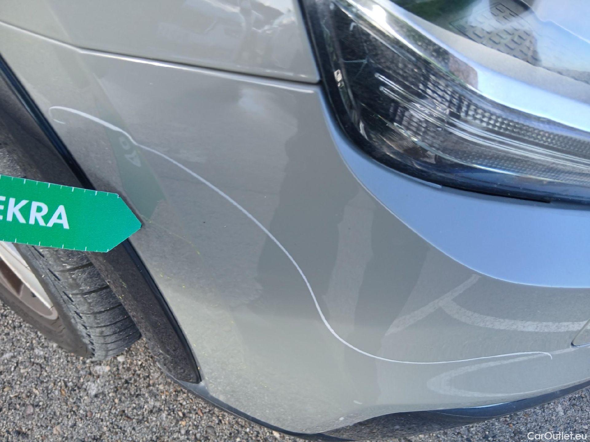  Audi  Q2 AUDI  / 2016 / 5P / todoterreno Design 35 TFSI 110kW (150CV) S tronic #10