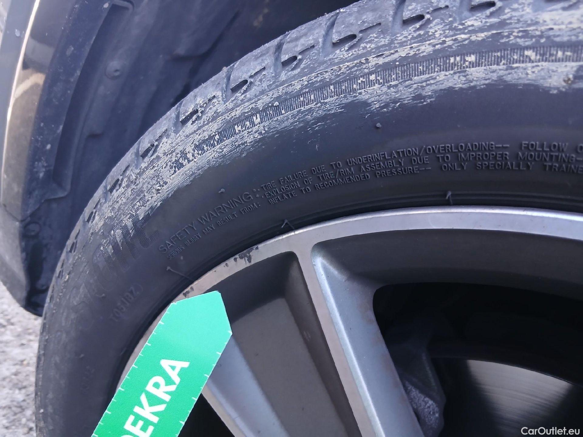  Audi  Q2 AUDI  / 2016 / 5P / todoterreno Design 35 TFSI 110kW (150CV) S tronic #2