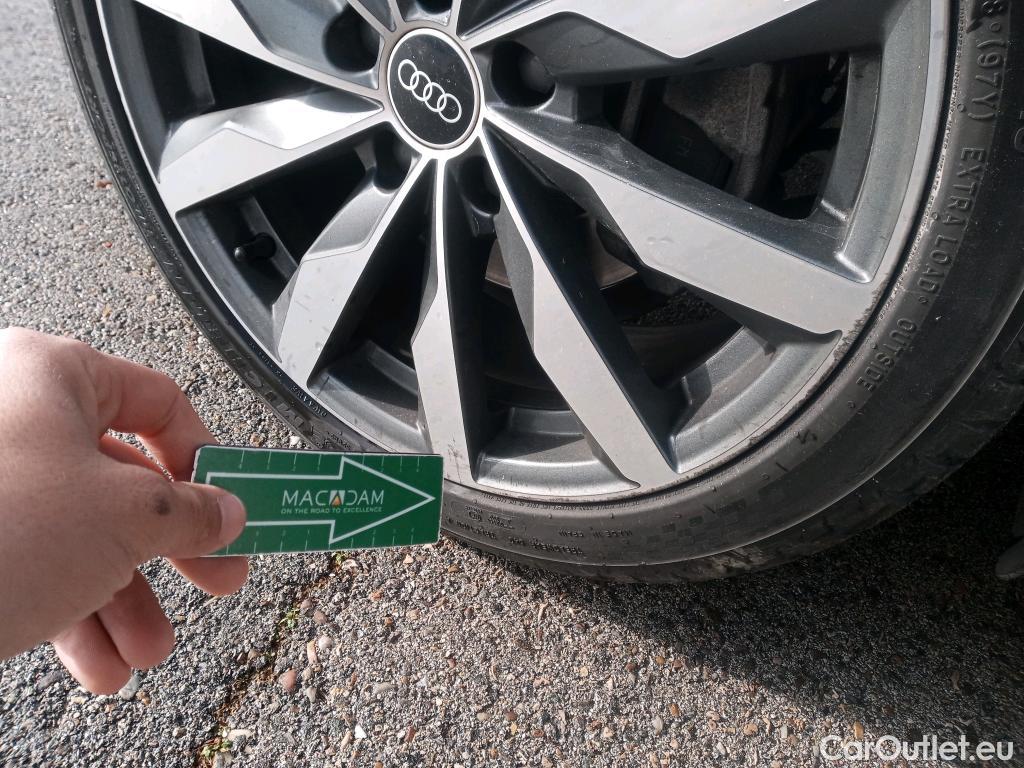  Audi  A4 AUDI  / 2019 / 5P / familiar Avant S line 35 TFSI 110kW (150CV) #7