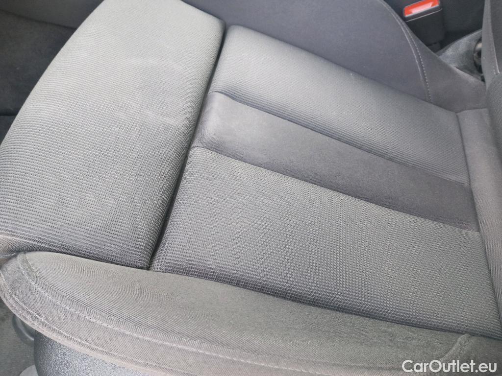  Audi  A4 AUDI  / 2019 / 5P / familiar Avant S line 35 TFSI 110kW (150CV) #11