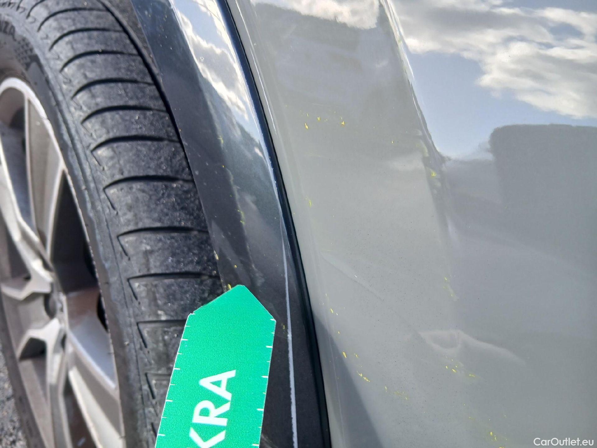  Audi  Q2 AUDI  / 2016 / 5P / todoterreno Design 35 TFSI 110kW (150CV) S tronic #16