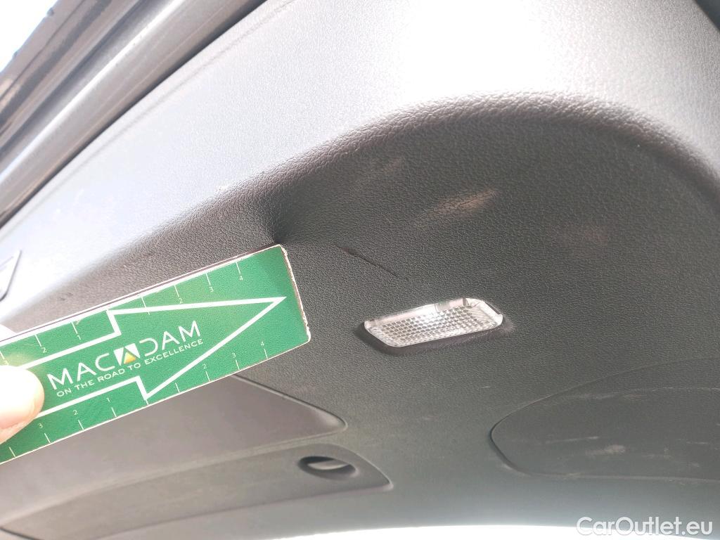  Audi  A4 AUDI  / 2019 / 5P / familiar Avant S line 35 TFSI 110kW (150CV) #13