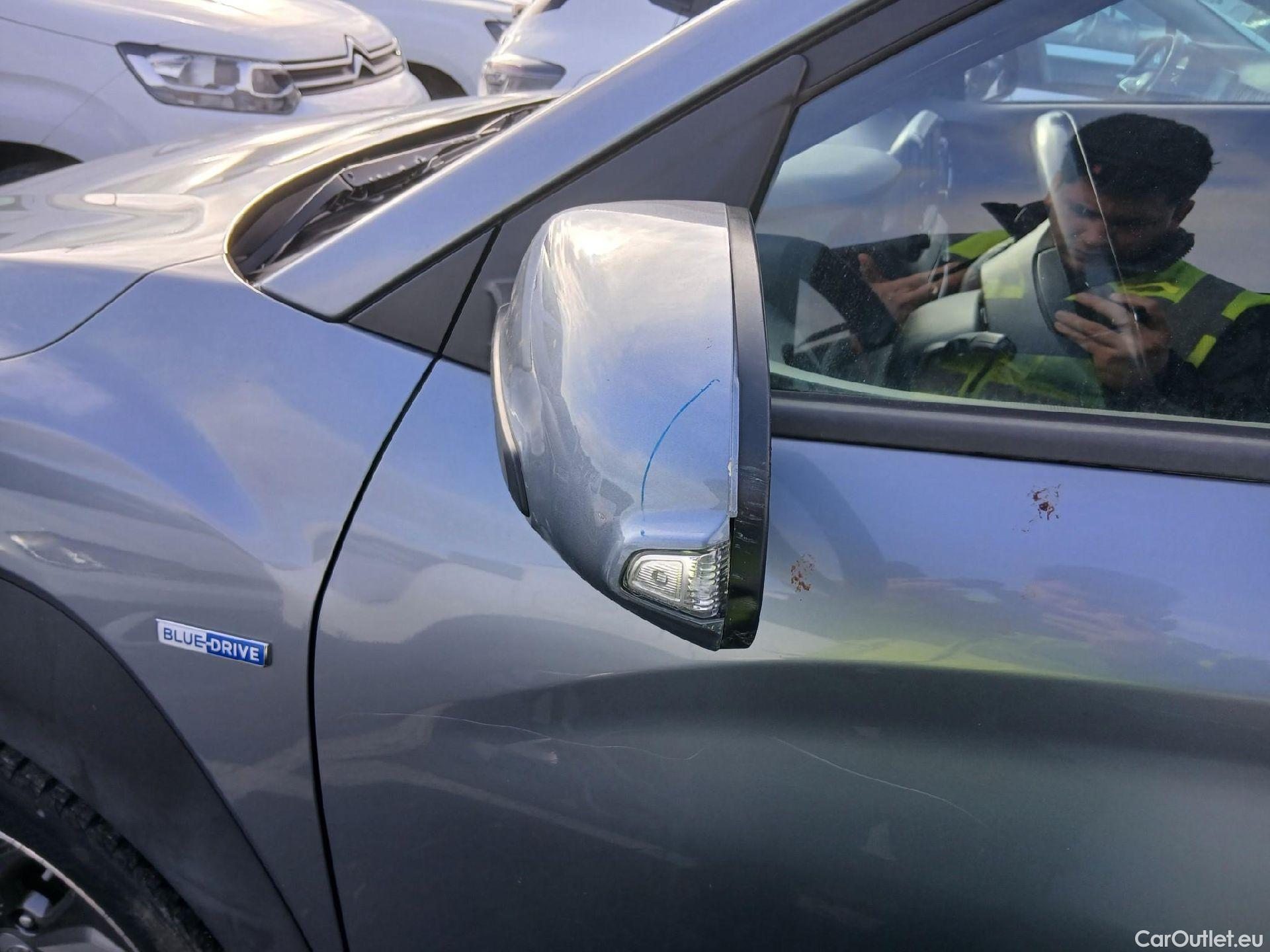  Hyundai  Konna HYUNDAI Kona / 2017 / 5P / todoterreno 1.6 GDI HEV Klass DCT #26