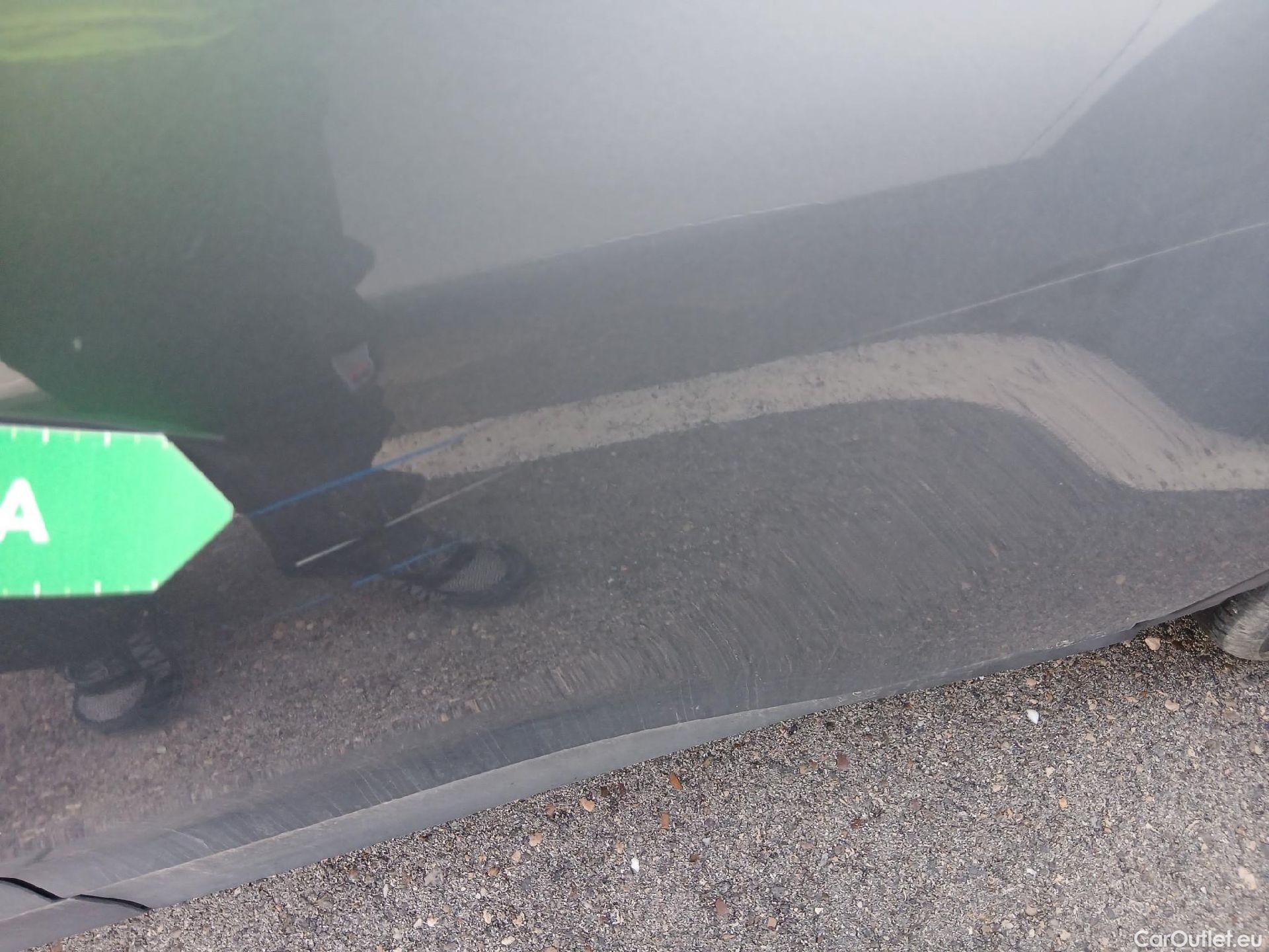  Hyundai  Konna HYUNDAI Kona / 2017 / 5P / todoterreno 1.6 GDI HEV Klass DCT #31