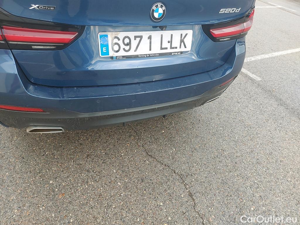  Bmw  Serie 5 BMW  / 2020 / 5P / familiar 520dA xDrive Touring #27