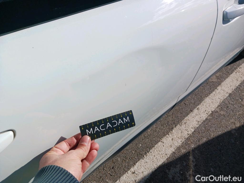  Citroen  C4 Cactus CITROEN  / 2018 / 5P / berlina con portón BlueHDi 100 S&S Feel #7