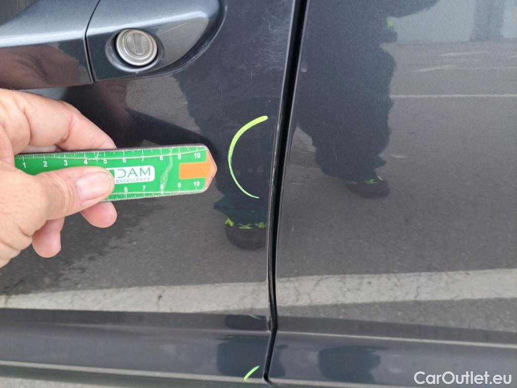  Hyundai  Tucson HYUNDAI  / 2018 / 5P / todoterreno 1.6 GDI 97kW (131CV) SLE 4X2(SP) #8