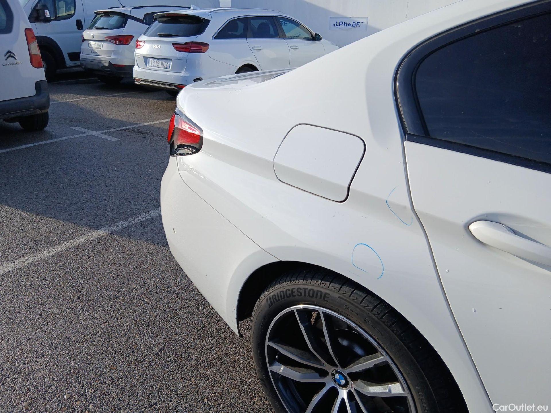  Bmw  Serie 5 BMW  / 2020 / 4P / sedán 530iA #12