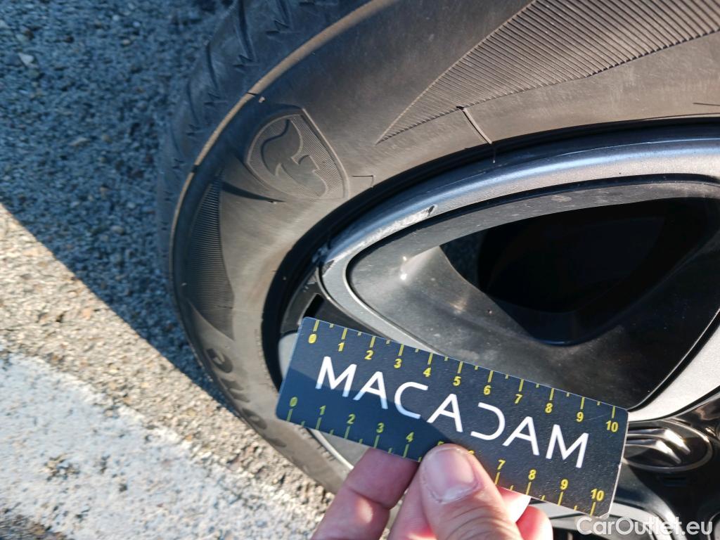  Citroen  C4 Cactus CITROEN  / 2018 / 5P / berlina con portón BlueHDi 100 S&S Feel #29