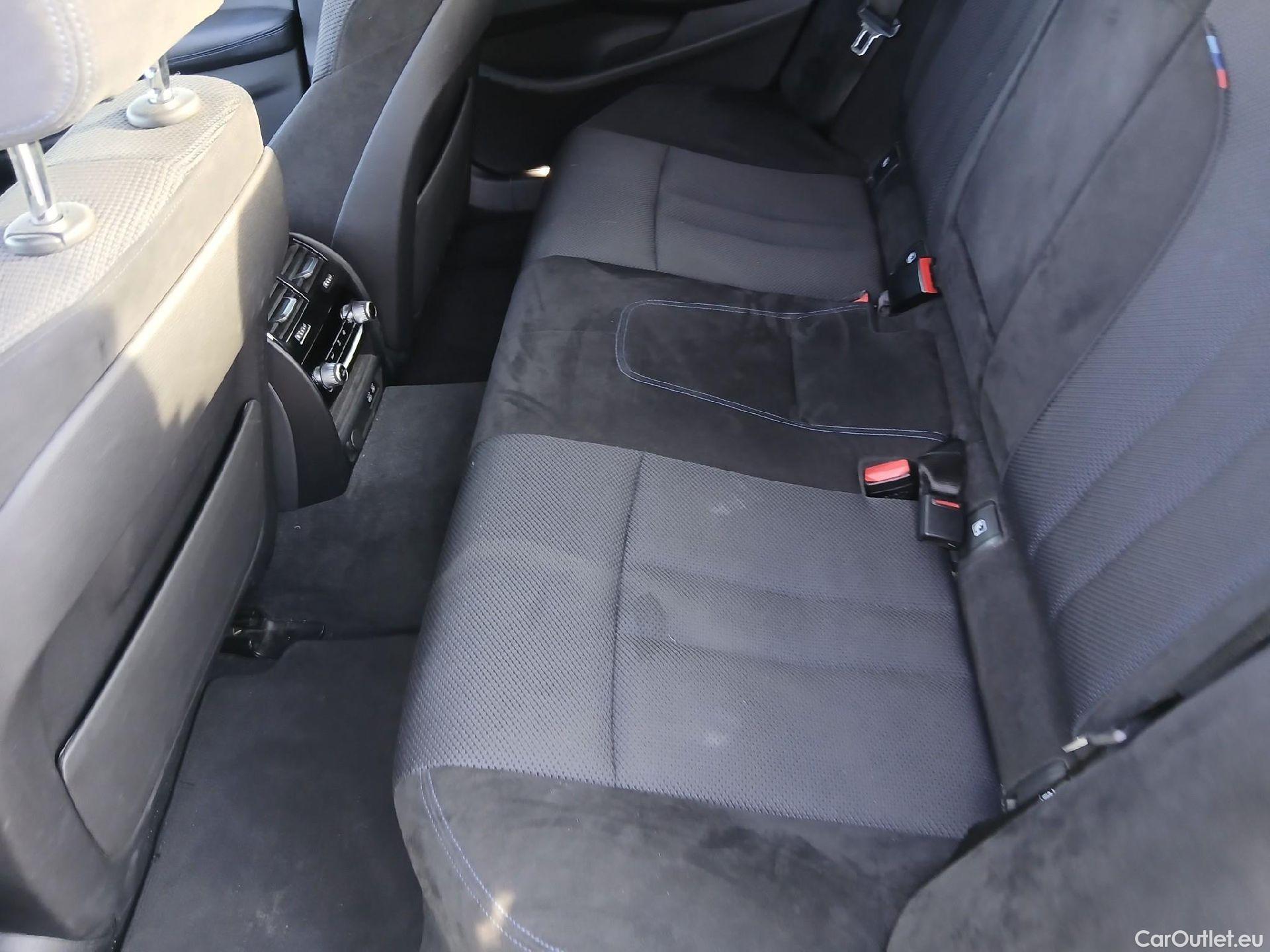  Bmw  Serie 5 BMW  / 2020 / 4P / sedán 530iA #6