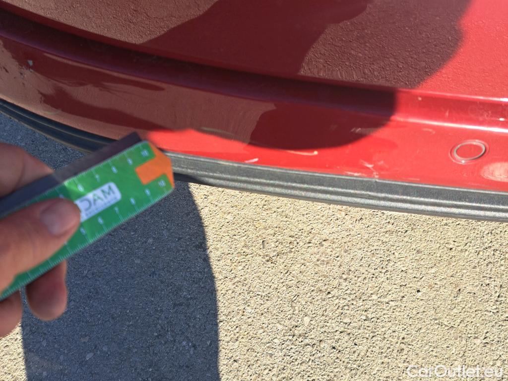  Ford  Mondeo FORD  / 2014 / 5P / familiar 2.0 TDCi 110kW Trend Powershift SB #24