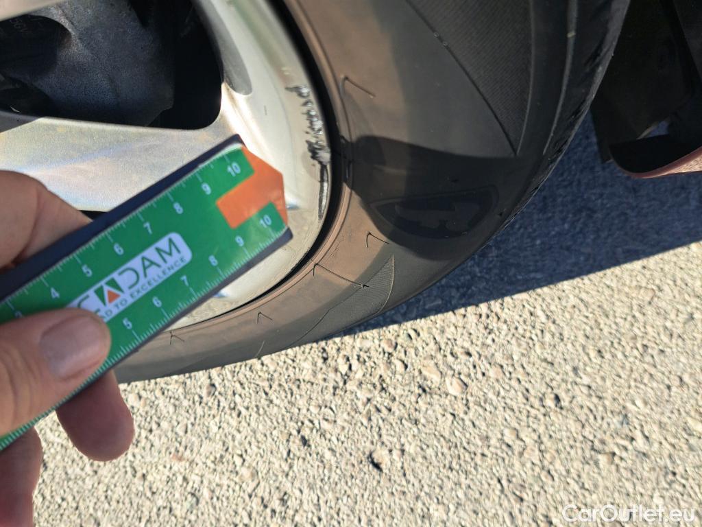  Ford  Mondeo FORD  / 2014 / 5P / familiar 2.0 TDCi 110kW Trend Powershift SB #16