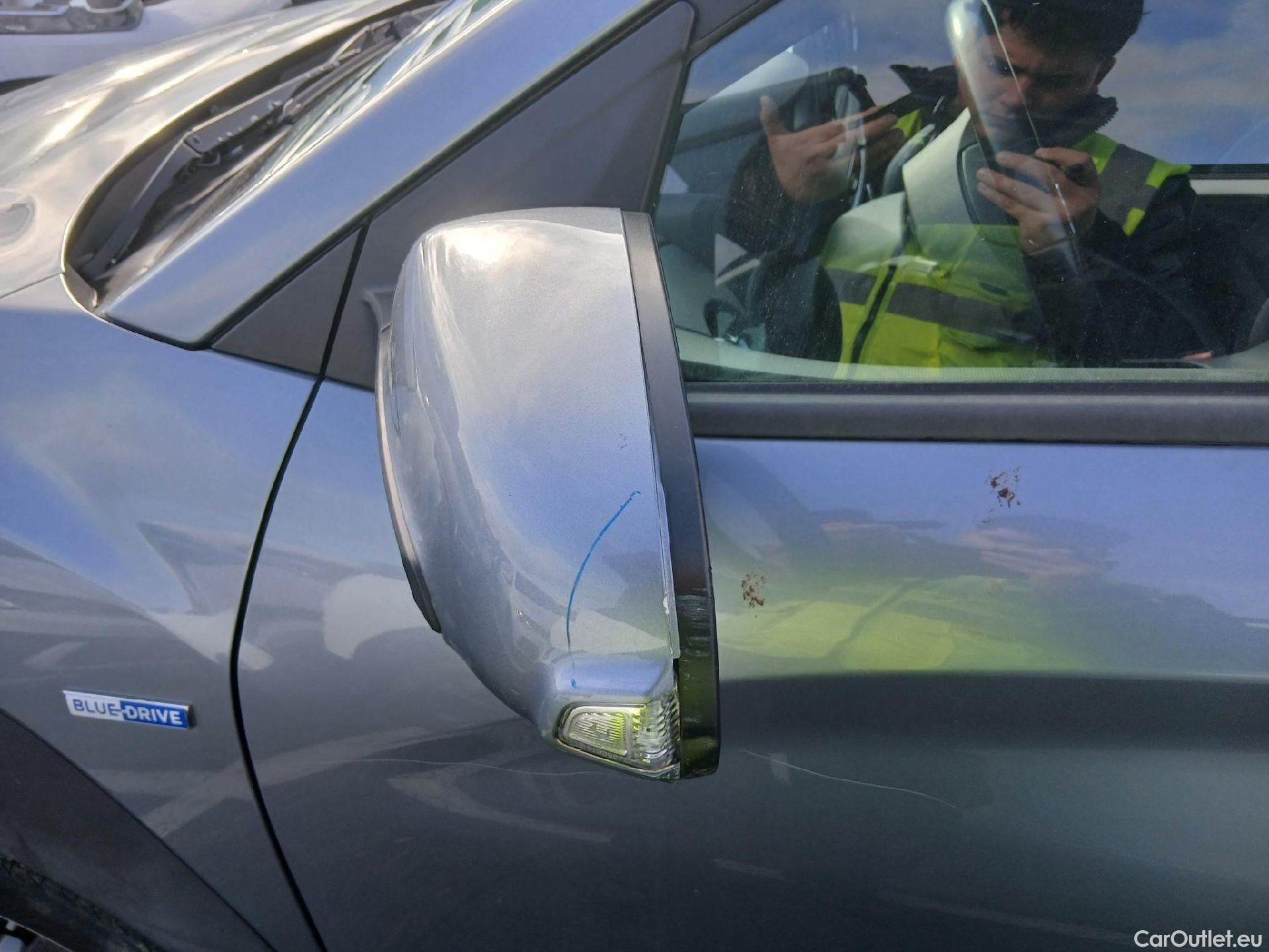  Hyundai  Konna HYUNDAI Kona / 2017 / 5P / todoterreno 1.6 GDI HEV Klass DCT #25