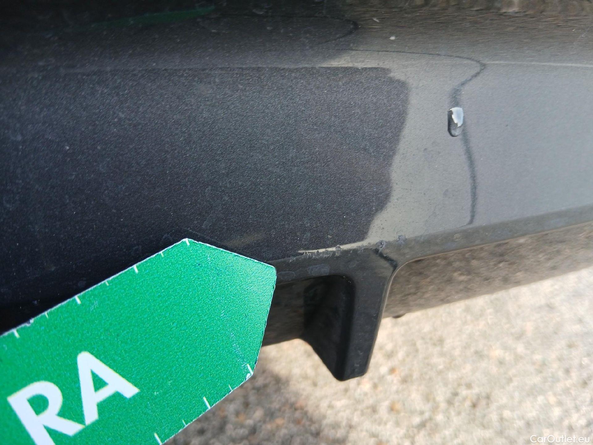  Bmw  Serie 5 BMW  / 2020 / 4P / sedán 530iA #19