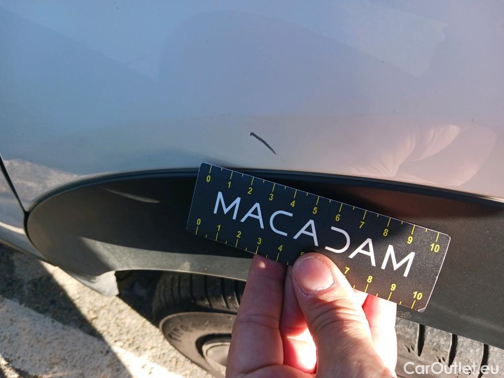  Citroen  C4 Cactus CITROEN  / 2018 / 5P / berlina con portón BlueHDi 100 S&S Feel #26