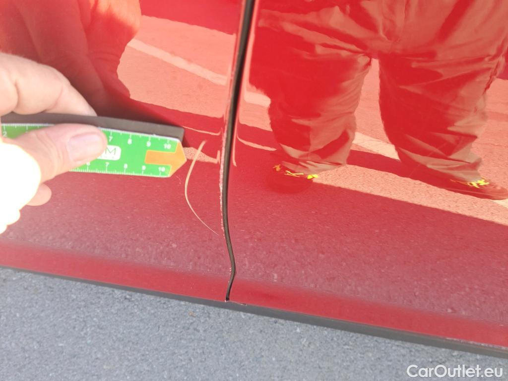  Ford  Mondeo FORD  / 2014 / 5P / familiar 2.0 TDCi 110kW Trend Powershift SB #10