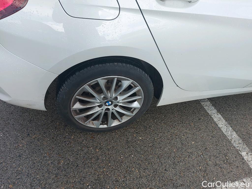  Bmw  Serie 1 BMW  / 2019 / 5P / berlina con portón 118i #1