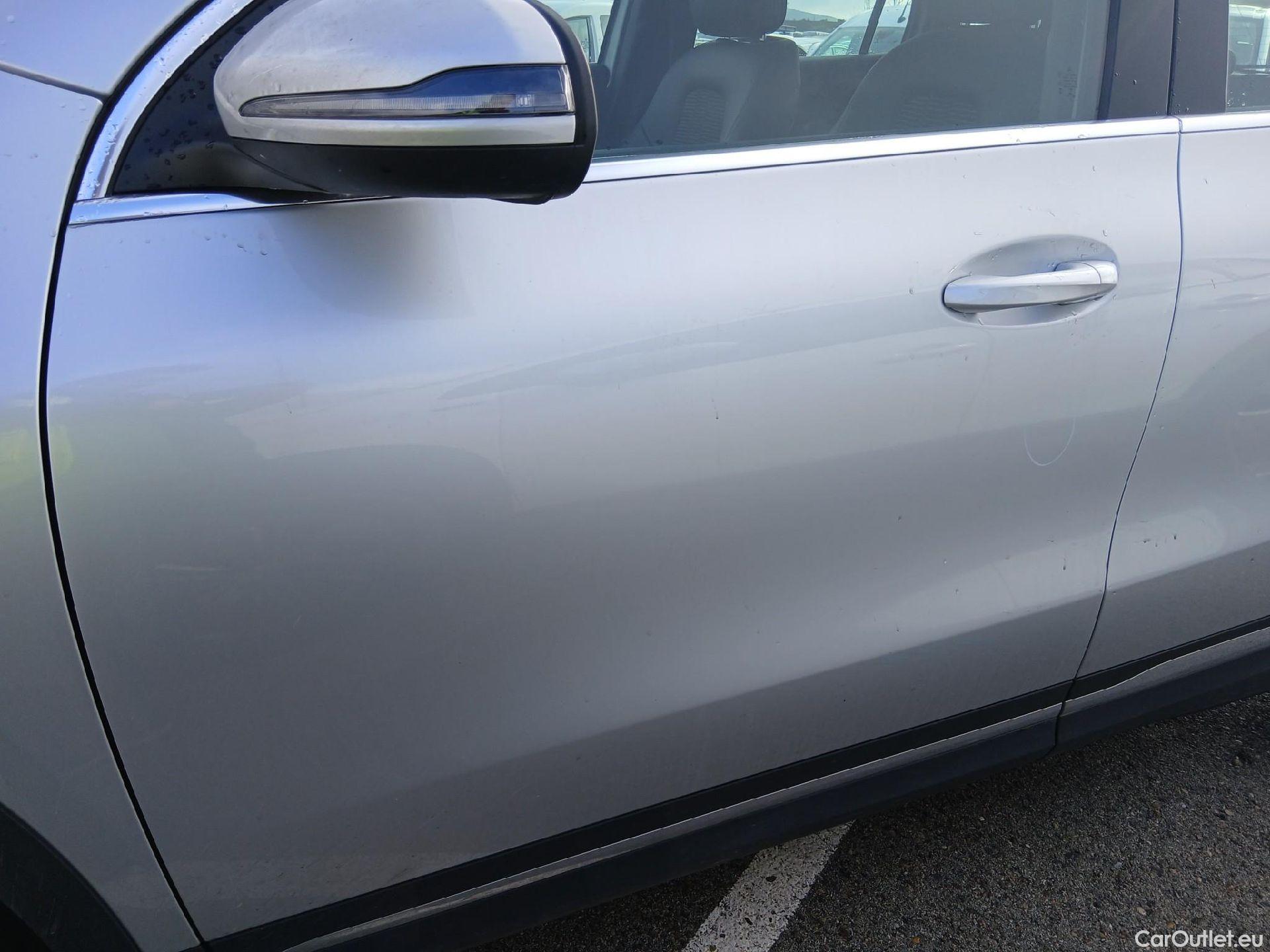  Mercedes  GLA MERCEDES-BENZ  / 2020 / 5P / todoterreno  250 e #11