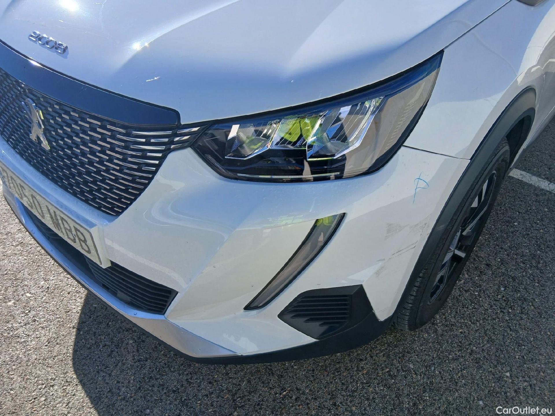  Peugeot  2008 PEUGEOT  / 2019 / 5P / todoterreno Allure BlueHDI 81kW (110CV) #6