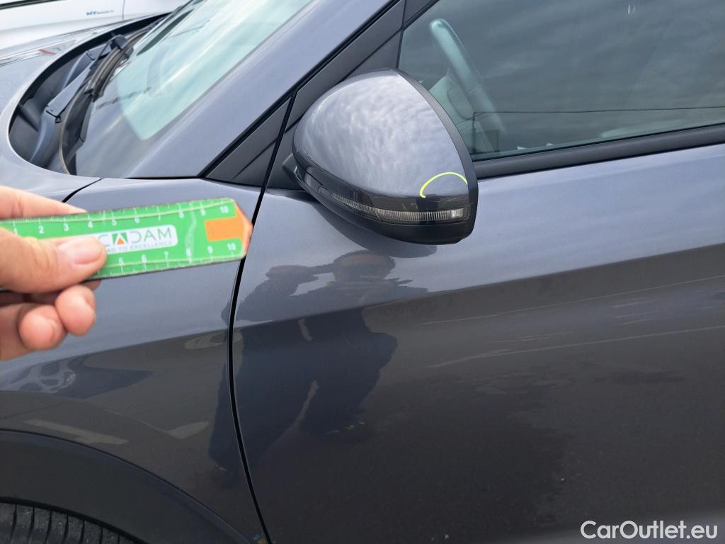  Hyundai  Tucson HYUNDAI  / 2018 / 5P / todoterreno 1.6 GDI 97kW (131CV) SLE 4X2(SP) #21