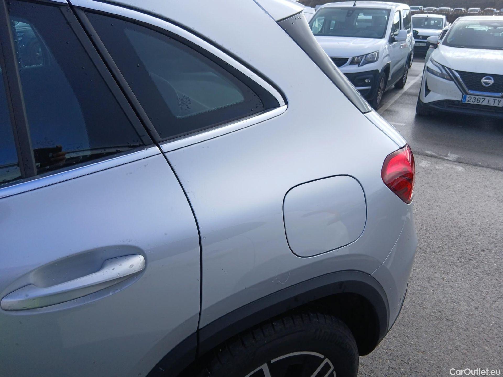  Mercedes  GLA MERCEDES-BENZ  / 2020 / 5P / todoterreno  250 e #14