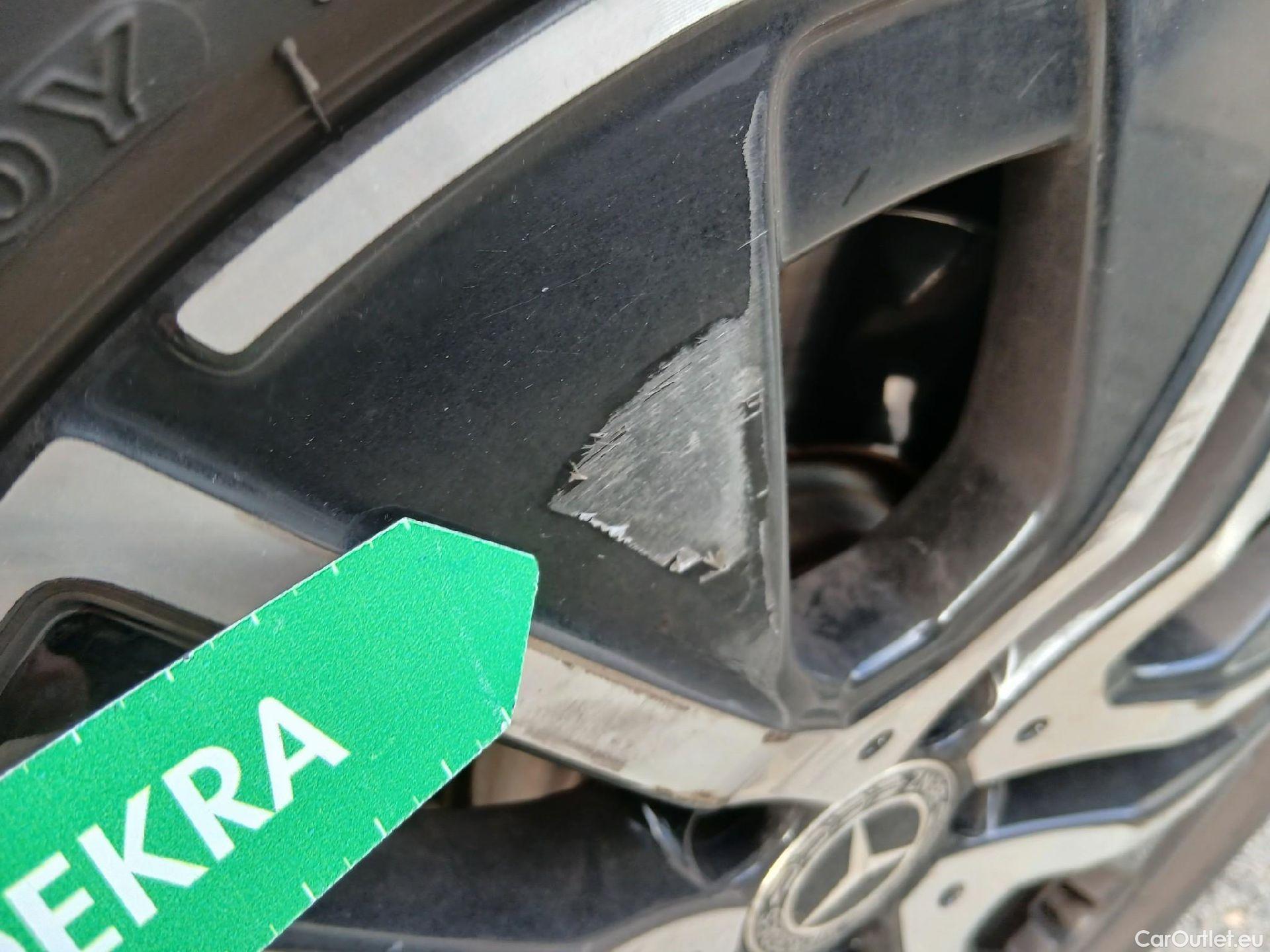  Mercedes  GLA MERCEDES-BENZ  / 2020 / 5P / todoterreno  250 e #22