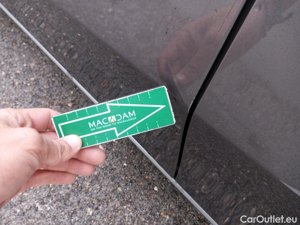  Mercedes  A-Klasse Clase A A 180 (177.084) 1.3 135CV AT7 E6d #7