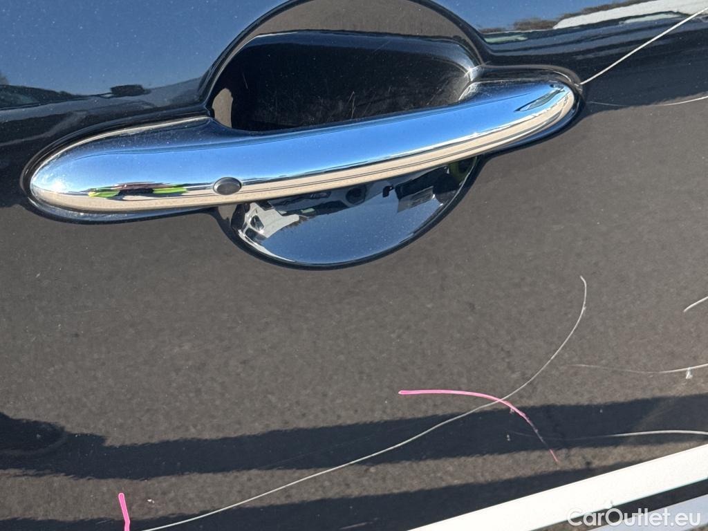  Mini  Countryman MINI  / 2020 / 5P / berlina con portón Cooper S E ALL4 #17