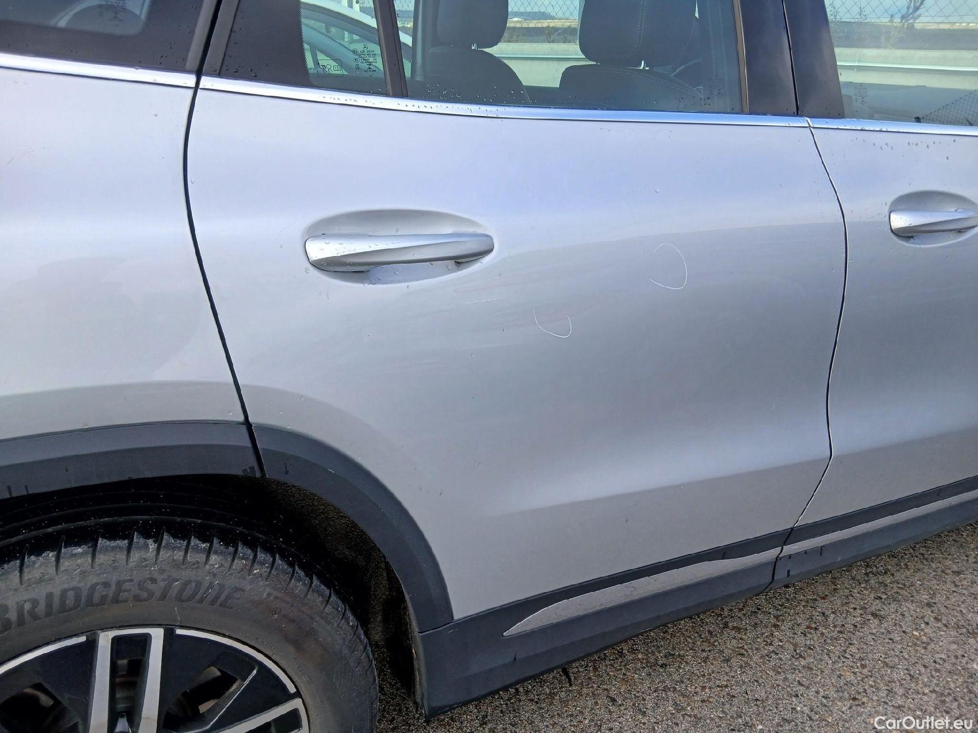  Mercedes  GLA MERCEDES-BENZ  / 2020 / 5P / todoterreno  250 e #16