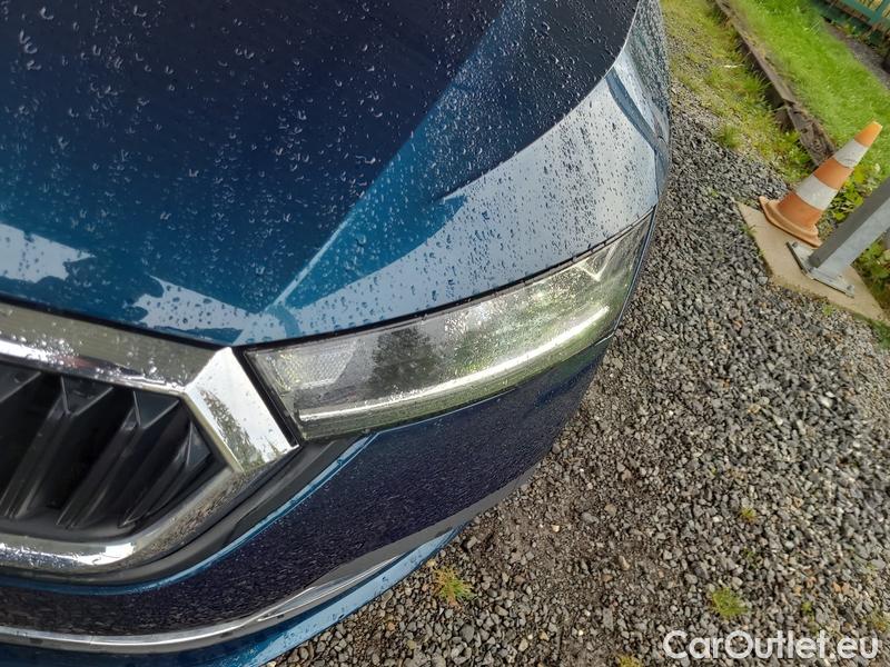  Skoda  Octavia  Combi 1.5TSI 110 Style #4