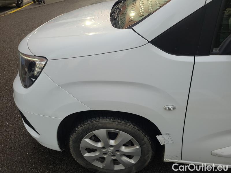  Opel  Combo  Life (E)  (2018) C.Life 1.5CDTI 96 Elegance+ #7