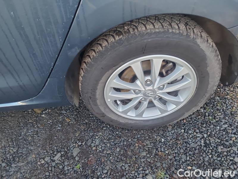  Hyundai  i30   cw (PD)(2017->)  1.5i CVVT Comfort kombi 5d #4