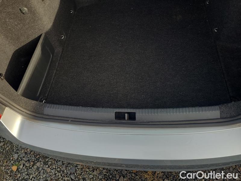  Skoda  Octavia  Lim.  (5E3)(03.2017->)  1.5TSI 110 Ambition #24