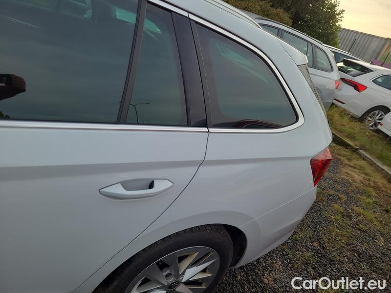  Skoda  Octavia  Combi (NX3)(2020) Oct.Combi 2.0TDI 85 Style #8