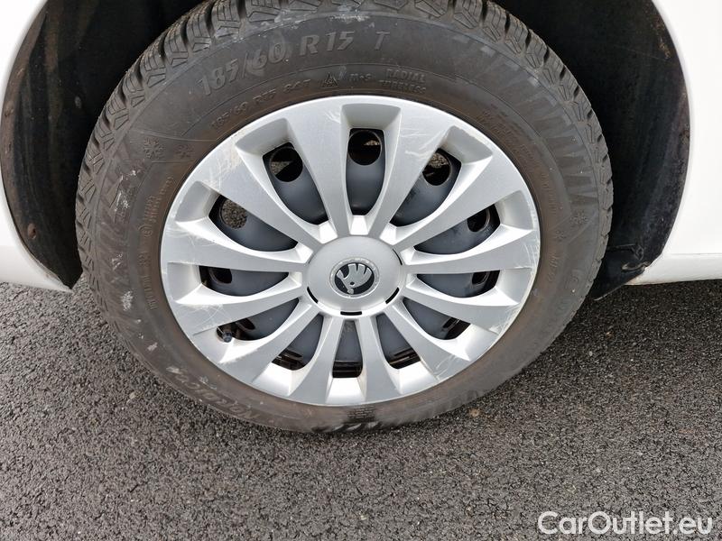  Skoda  Fabia  Combi (2015)  Com.1.0TSI 70 Active #9
