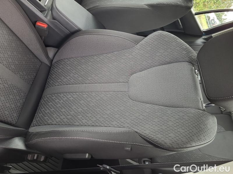  Skoda  Octavia  Combi 1.5TSI 110 Style #11