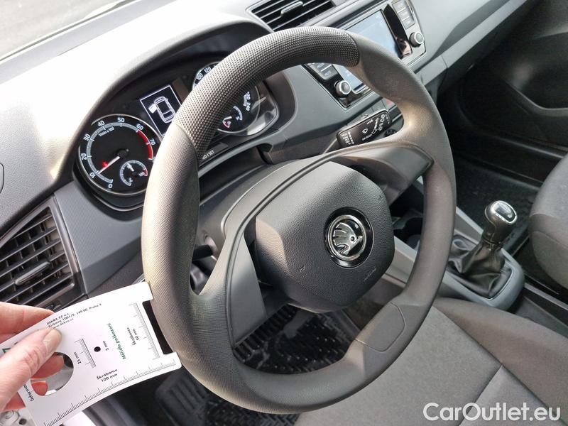  Skoda  Fabia  Combi (2015)  Com.1.0TSI 70 Active #1