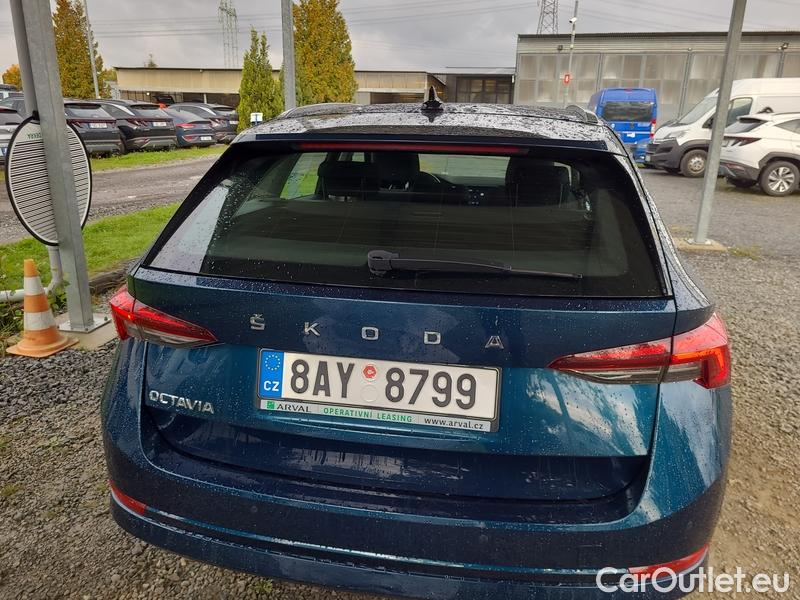  Skoda  Octavia  Combi 1.5TSI 110 Style #14