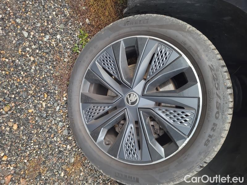  Skoda  Karoq  (NU)(2017->) Kar.2.0TSI 140 Sportlin 4x4 AT #16