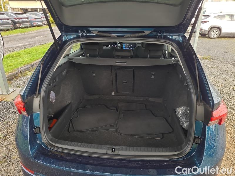  Skoda  Octavia  Combi 1.5TSI 110 Style #16