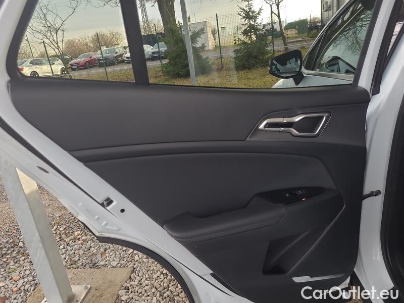  KIA  Sportage  (NQ5)(2022->)  1.6T-GDi 110 TOP #9