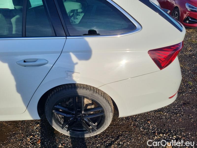  Skoda  Octavia Oct.Combi 2.0TDI 110 Style AT #9