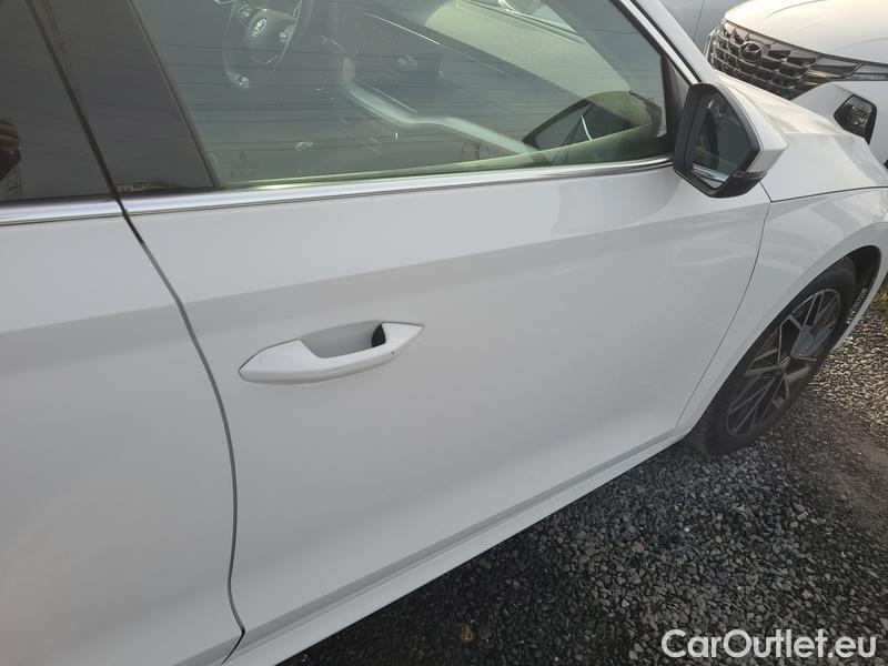  Skoda  Octavia  Lim. (NX3)(2020)  2.0TDI 85 Style 5d #9